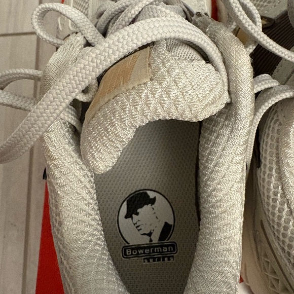 Nike Zoom Vomero 5
Light Bone Ironstone (Women's) - Picture 4 of 10